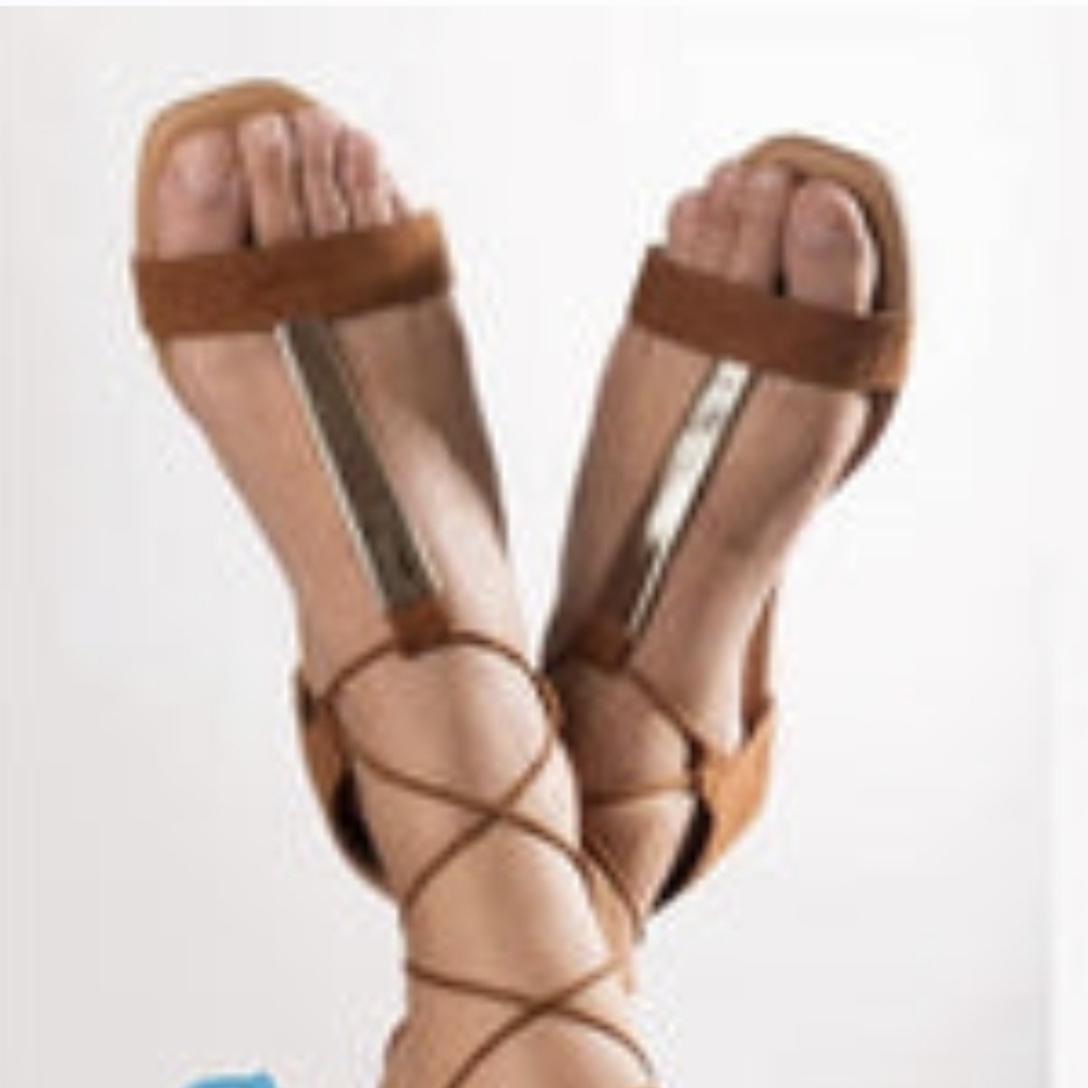 Elegant Tan Lace-Up Sandals